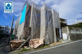 福岡県福岡市中央区輝国２丁目