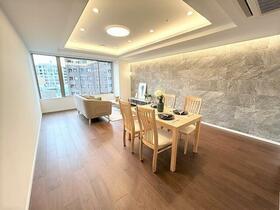 シエルトーレ三番町