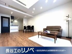 Ｍ．Ｍ．ＴＯＷＥＲＳ　ｔｈｅ　Ｗｅｓｔ