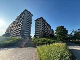 モンセーヌ和泉中央２番館