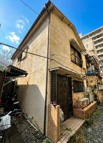 東京都板橋区南常盤台１丁目