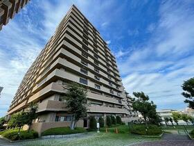 ルネ・ヒューマンズガーデン万博公園南Ｂ棟