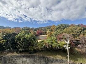 シャリエ大津皇子が丘