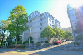 プレステージ新千里西町弐号棟