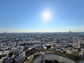 クロスエアタワー