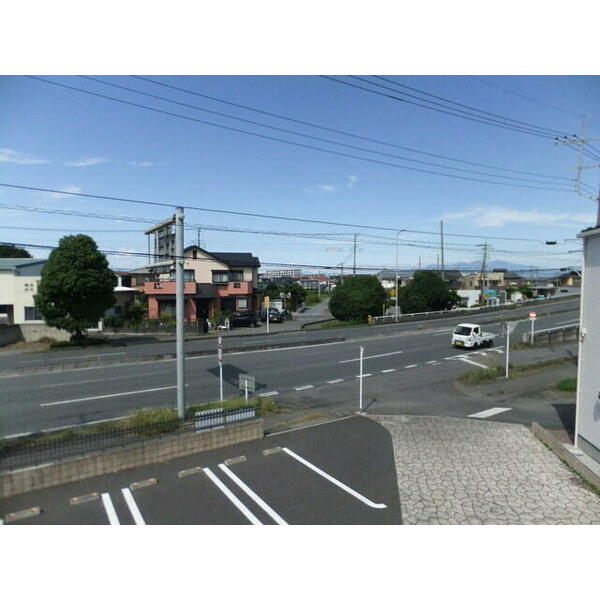 apartment 埼玉県本庄市前原２丁目
地図を見る