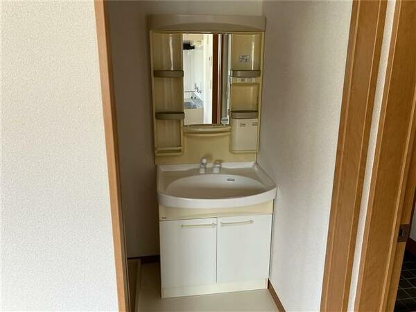 apartment 福島県伊達郡国見町大字山崎字北口
地図を見る