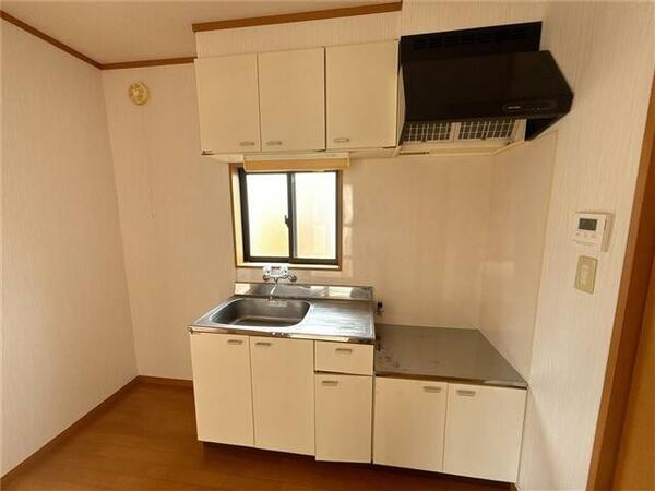 detached 福島県伊達郡川俣町字賤ノ田

地図を見る