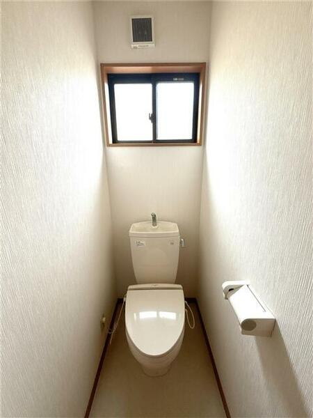 detached 福島県伊達郡川俣町字賤ノ田
賤ノ田の賃貸情報を見る
物件地図