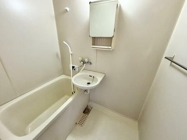 apartment 埼玉県行田市深水町
地図を見る