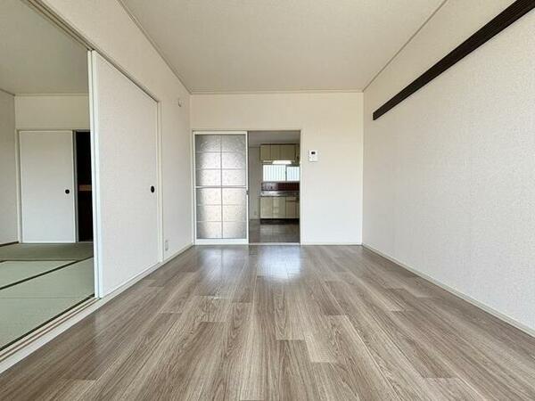 apartment 埼玉県行田市深水町
地図を見る