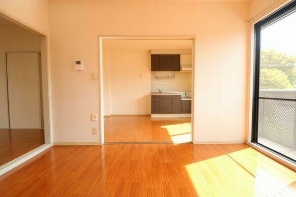 apartment 埼玉県行田市城南
地図を見る