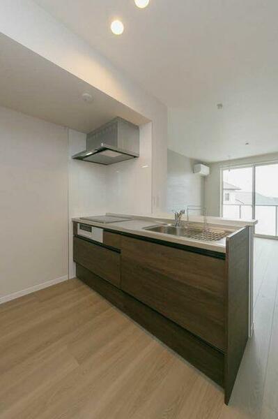 キッチン：システムキッチン