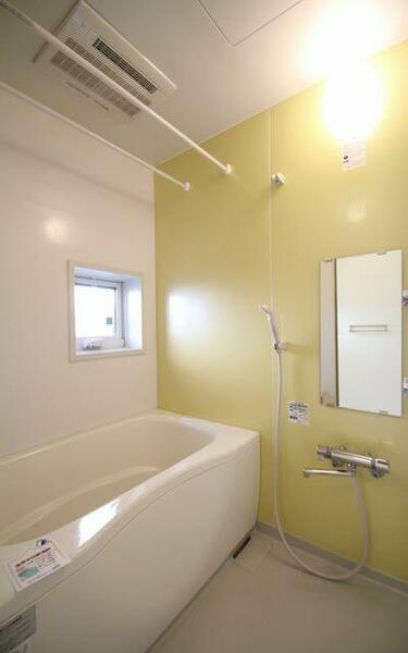 apartment 埼玉県三郷市早稲田８丁目
地図を見る