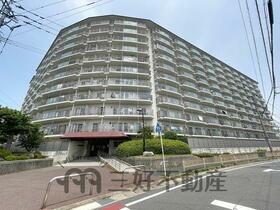 ローレルハイツ春日