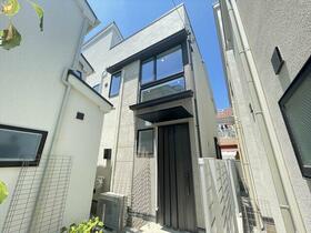 東京都世田谷区瀬田５丁目