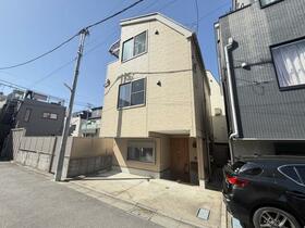 東京都大田区中央２丁目