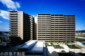 ガーデンアリーナ新百合ヶ丘ガーデンコート弐番館〜南東向き住戸〜