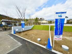 神奈川県秦野市堀西