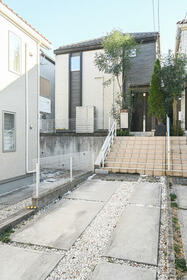 神奈川県横浜市青葉区あざみ野１丁目