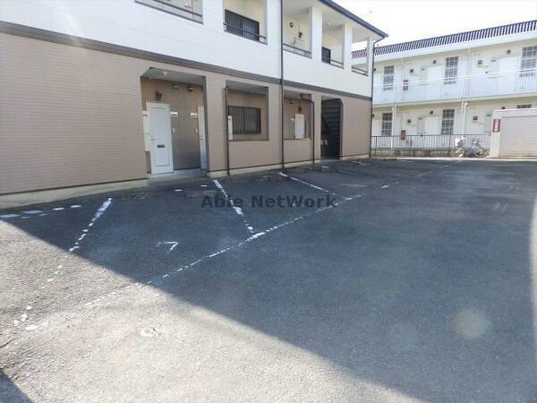 apartment 茨城県古河市上辺見
地図を見る