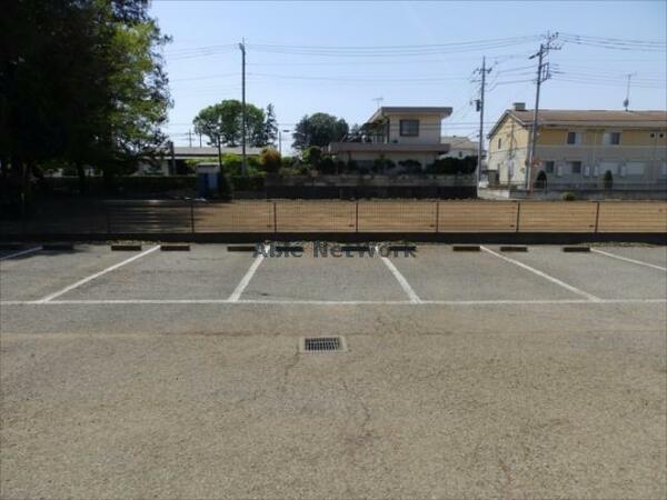 apartment 茨城県古河市大堤
地図を見る