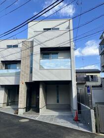 東京都世田谷区下馬１丁目