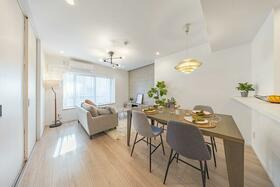 川口パーク・ホームズセンターコート