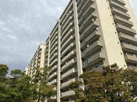 神戸ポートビレジ３号棟