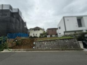 神奈川県横浜市旭区中白根１丁目
