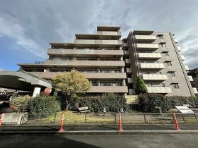 府中武蔵野台グランドハイツ