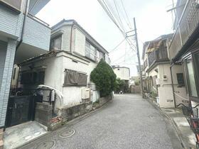 東京都足立区舎人５丁目