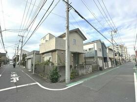 東京都目黒区自由が丘３丁目