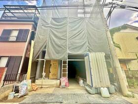 埼玉県草加市谷塚町