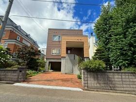 北海道札幌市西区山の手三条９丁目