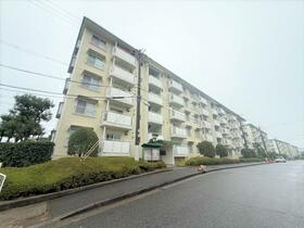 名谷27団地107号棟