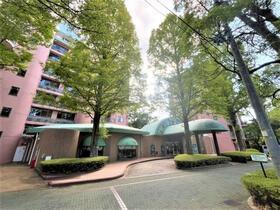 トリニティ・ヴァローレ