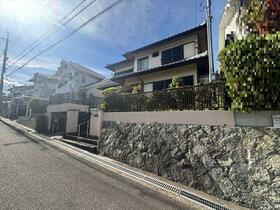 大阪府池田市伏尾台４丁目
