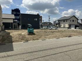 富山県富山市泉町２丁目