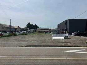 富山県高岡市中川１丁目