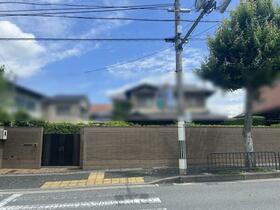 京都府京都市山科区西野山中臣町