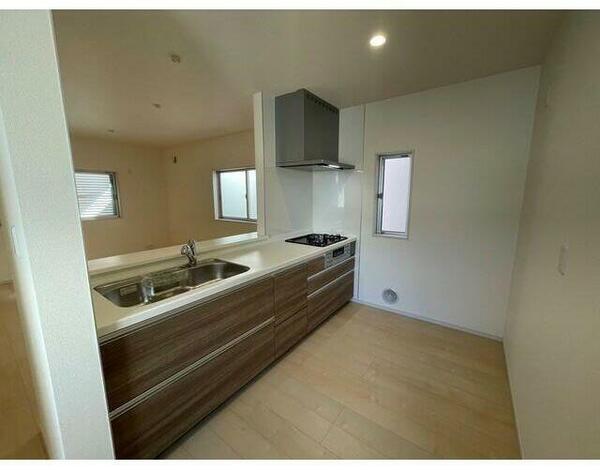 detached 埼玉県入間郡三芳町大字竹間沢

地図を見る