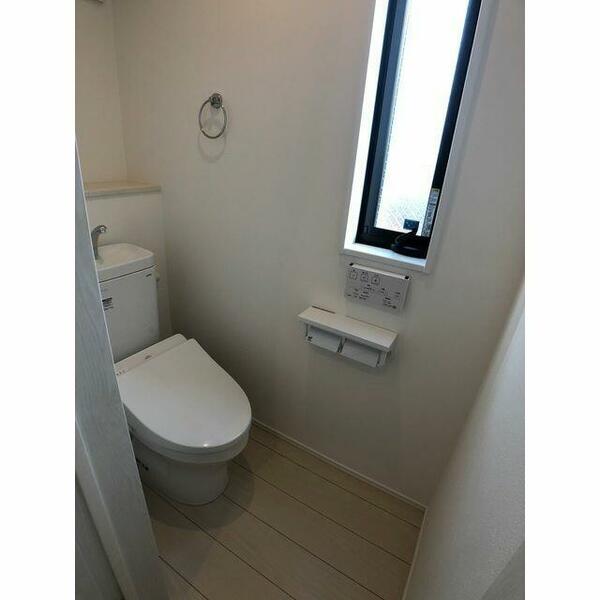 detached 埼玉県戸田市喜沢２丁目

地図を見る