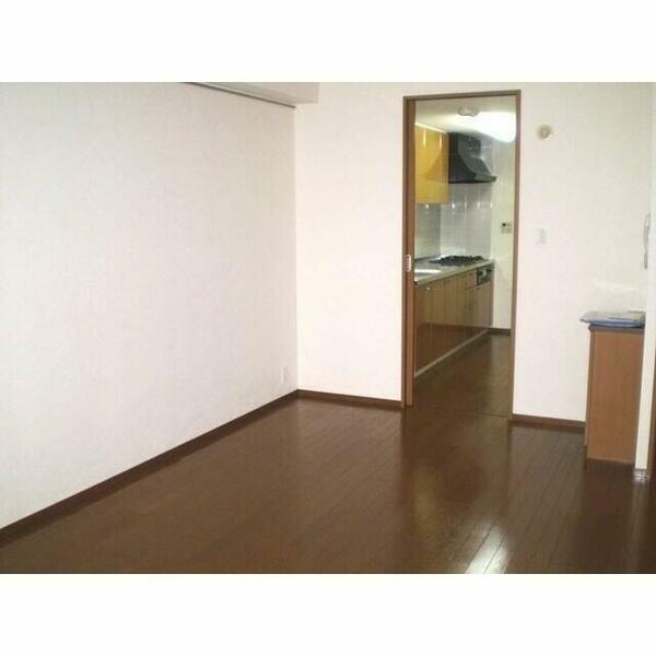apartment 東京都千代田区一番町
地図を見る