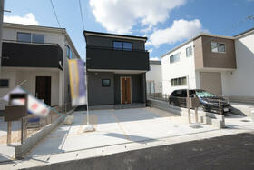 大阪府池田市旭丘３丁目