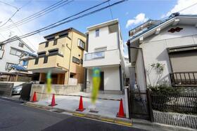 大阪府高槻市深沢本町