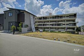 大阪府池田市五月丘４丁目