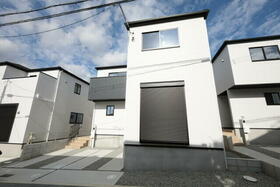 大阪府池田市旭丘３丁目