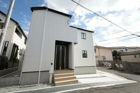 大阪府池田市旭丘３丁目