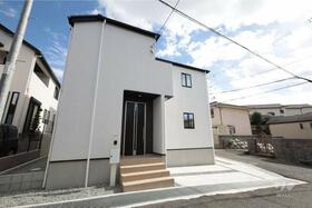 大阪府池田市旭丘３丁目